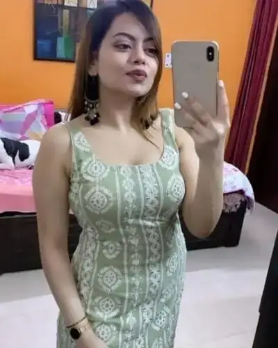 Call Girl in Panruti